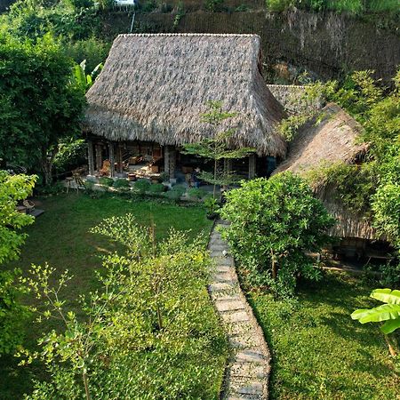 Dinh Gia Trang - Homestay & Coffee The Ruong 외부 사진